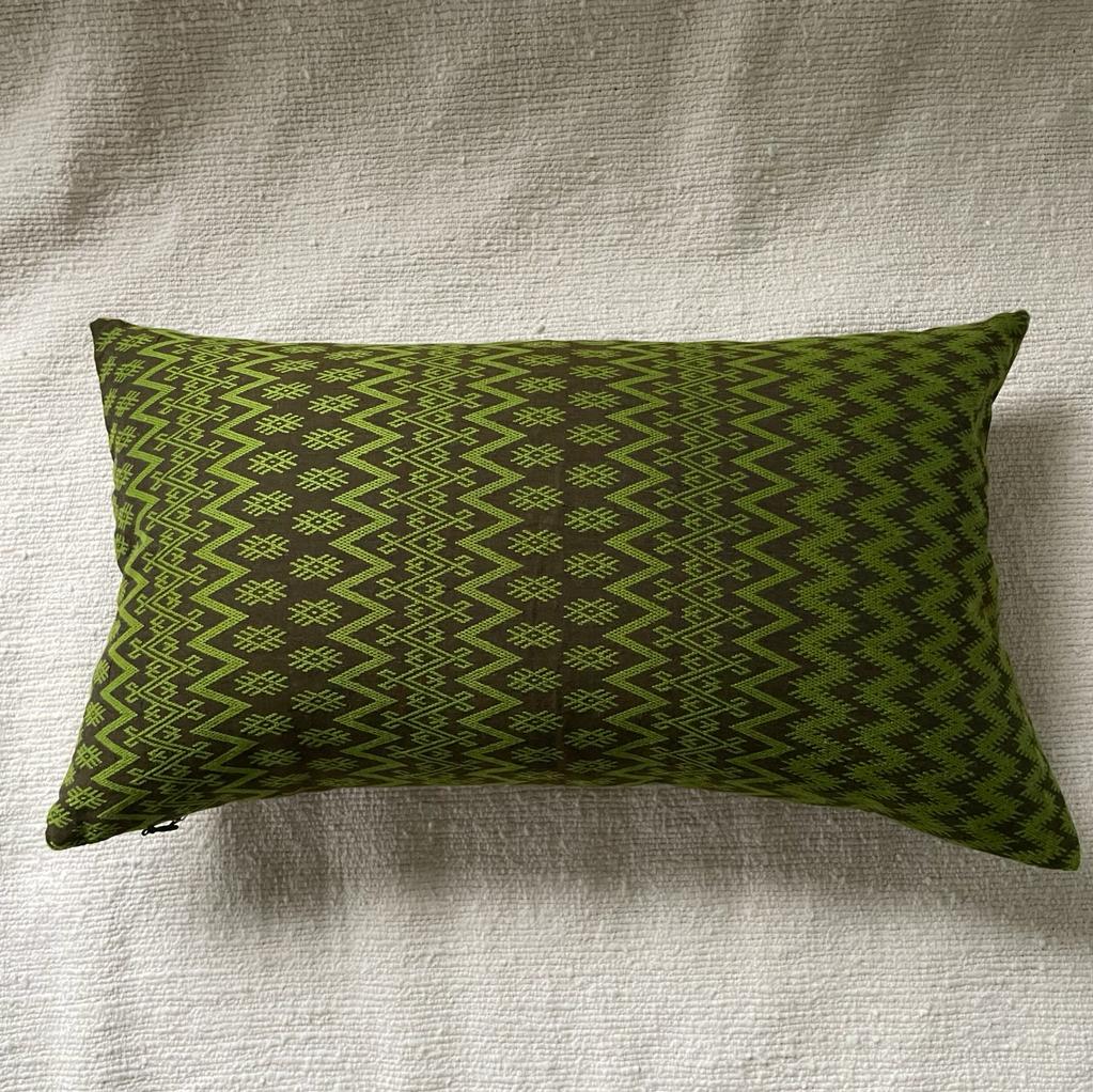 Coussin Kachin olive